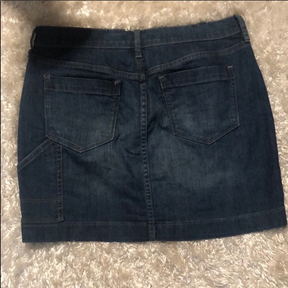 Old Navy Mini Jean Skirt EXCELLENT CONDITION!! - Picture 4 of 7